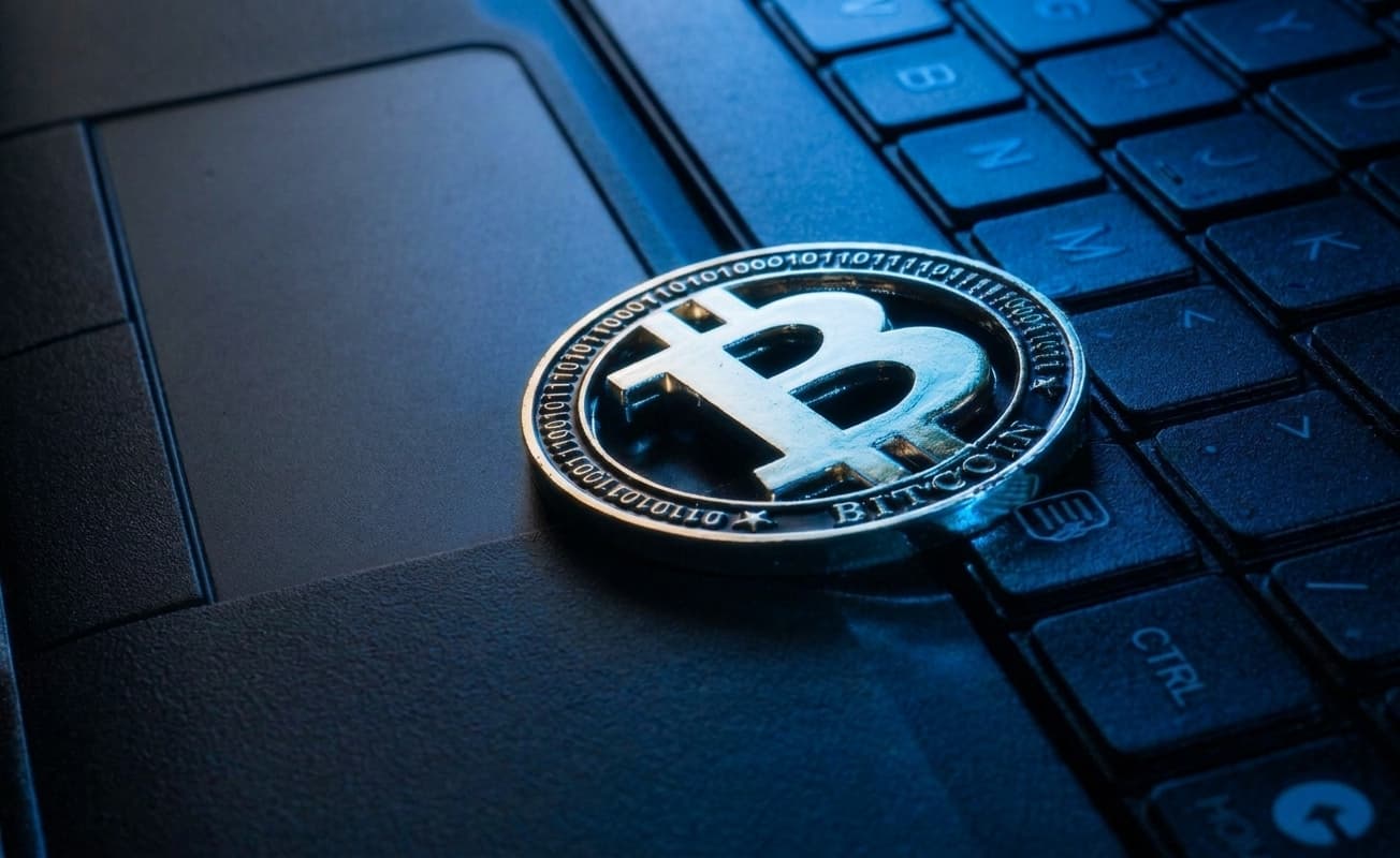 Blockchain, Cryptocurrencies and dApps